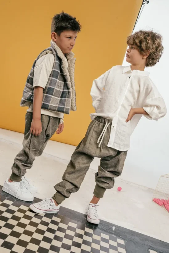LINEN SHIRT ecru / Detská ľanová košeľa - Veľkosť Booso: 10/11 rokov